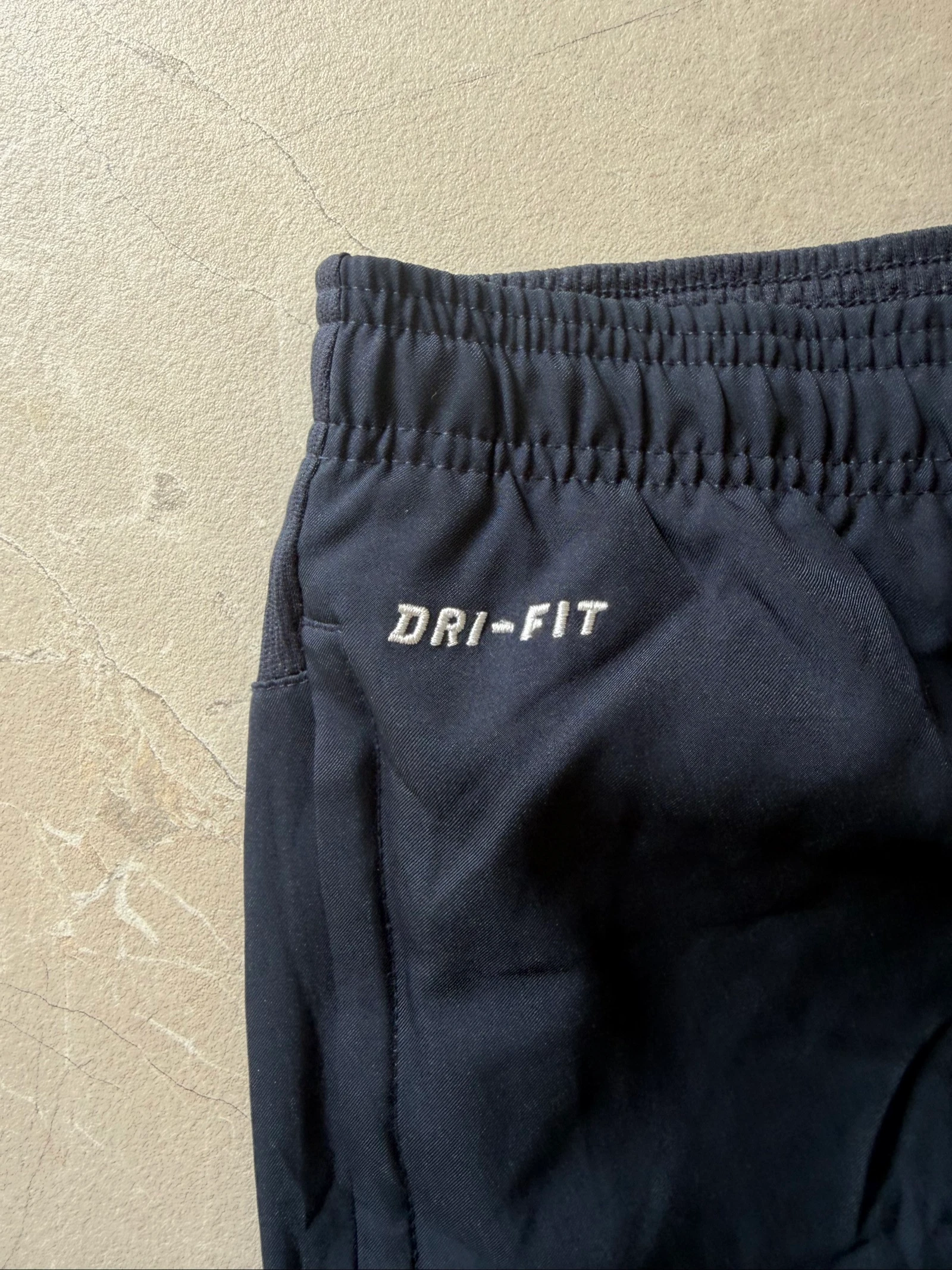 FC BARCELONA x NIKE Dri-Fit trainingsbroek - maat S – photo 3